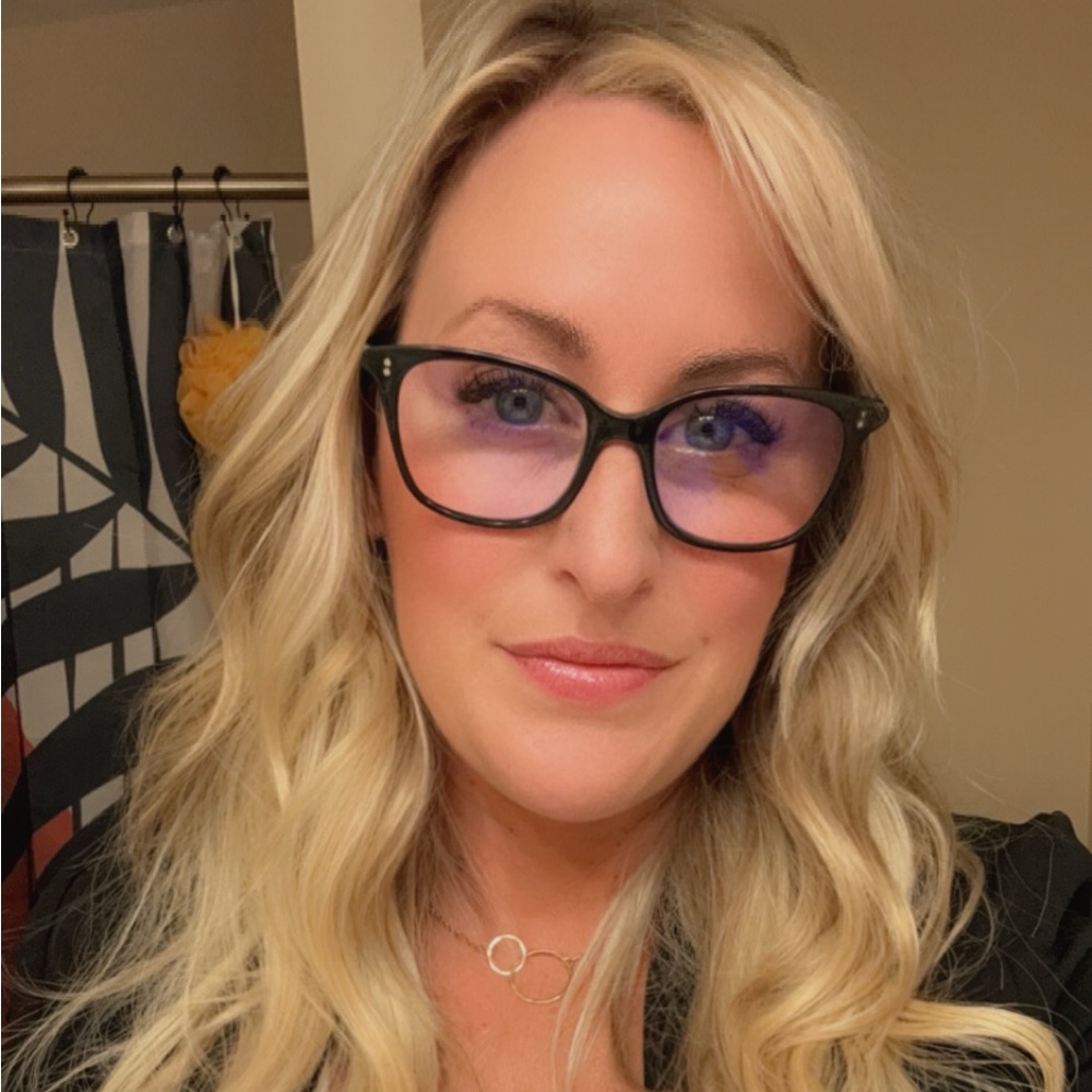 Meet your Posher, Shar